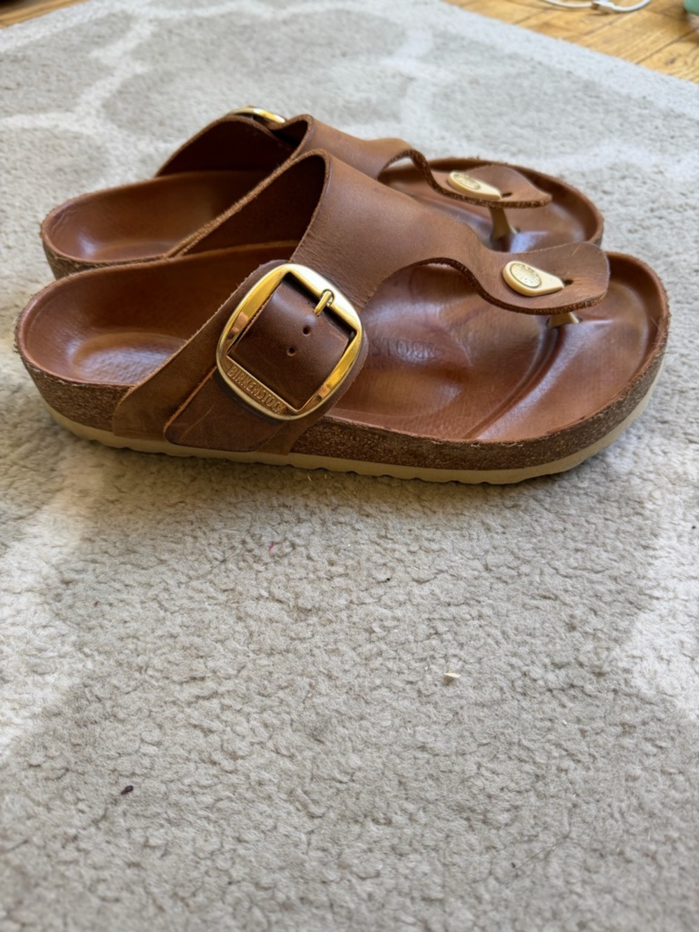 Birkenstock Big Buckle Gizeh | Cognac - Picture 6 of 12